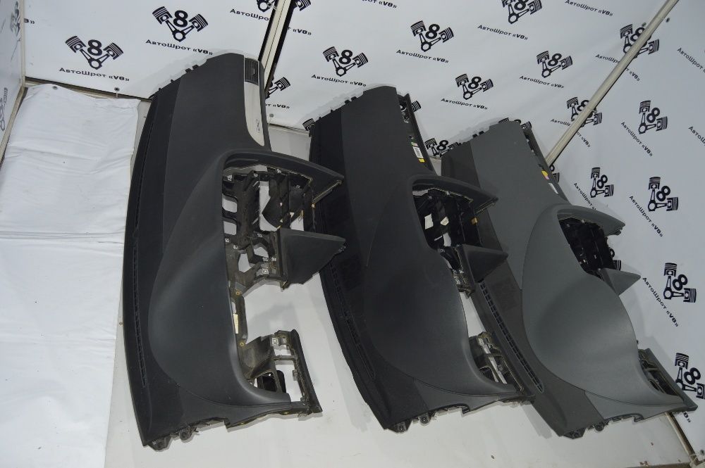AUDI A6 C6 Ауді Ауди А6 С6 панель торпеда торпедо безпека