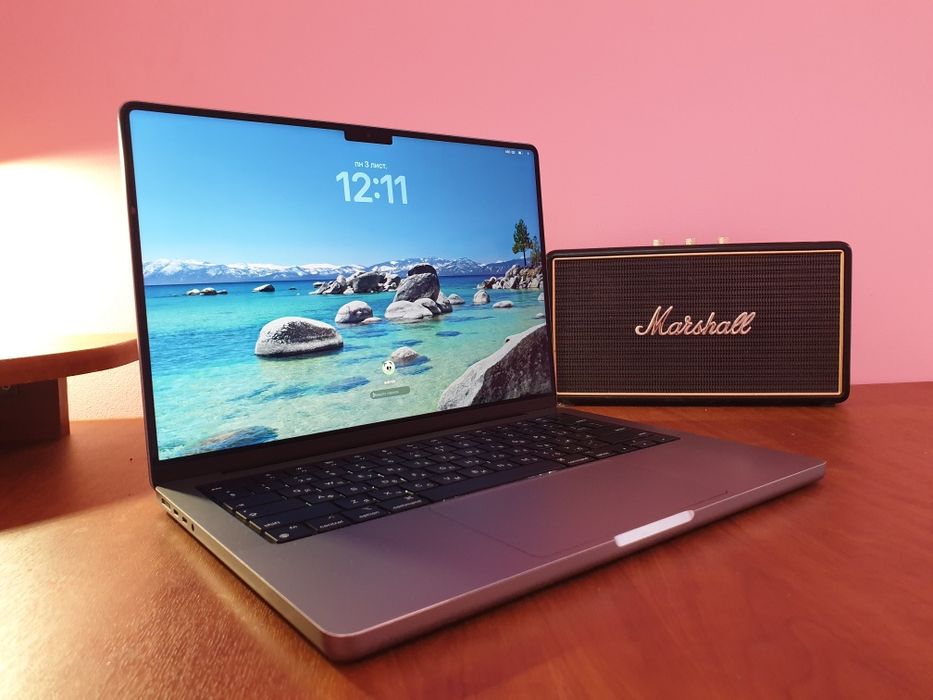 Apple Mac Book Pro M1 2021 14"