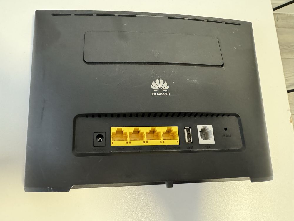 Router Huawei B525s-23a