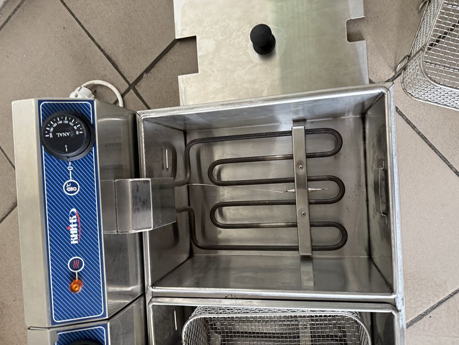 Фритюрниця Професійна Обʼєм 5+5 Літрів Кий В Нова !!!