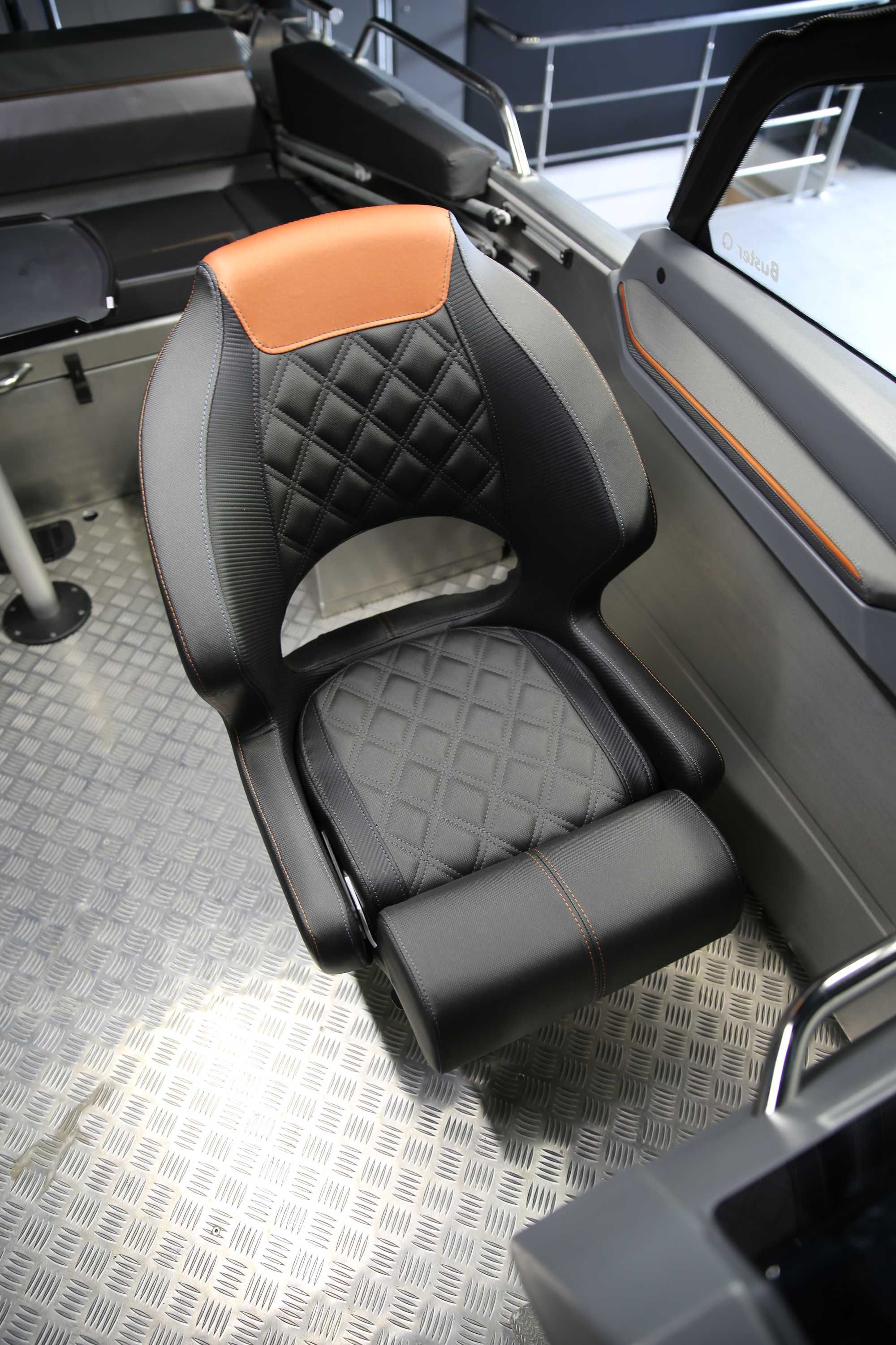Катер BUSTER XXL з підвісним мотором YAMAHA F200XB (новий)