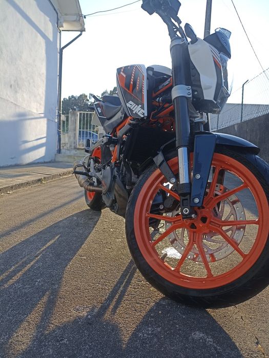 Mota KTM duke 390