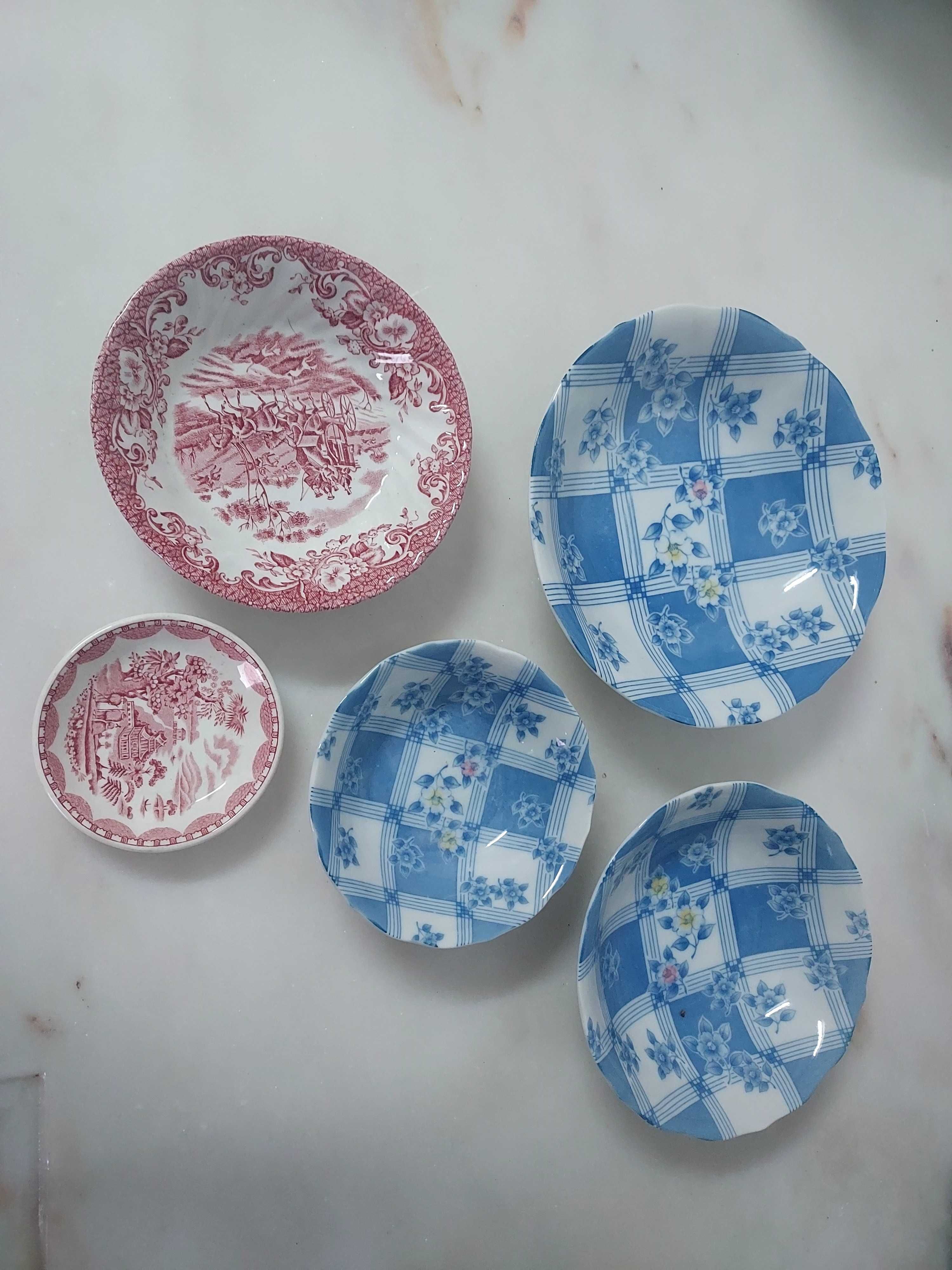 Louças derativas variadas