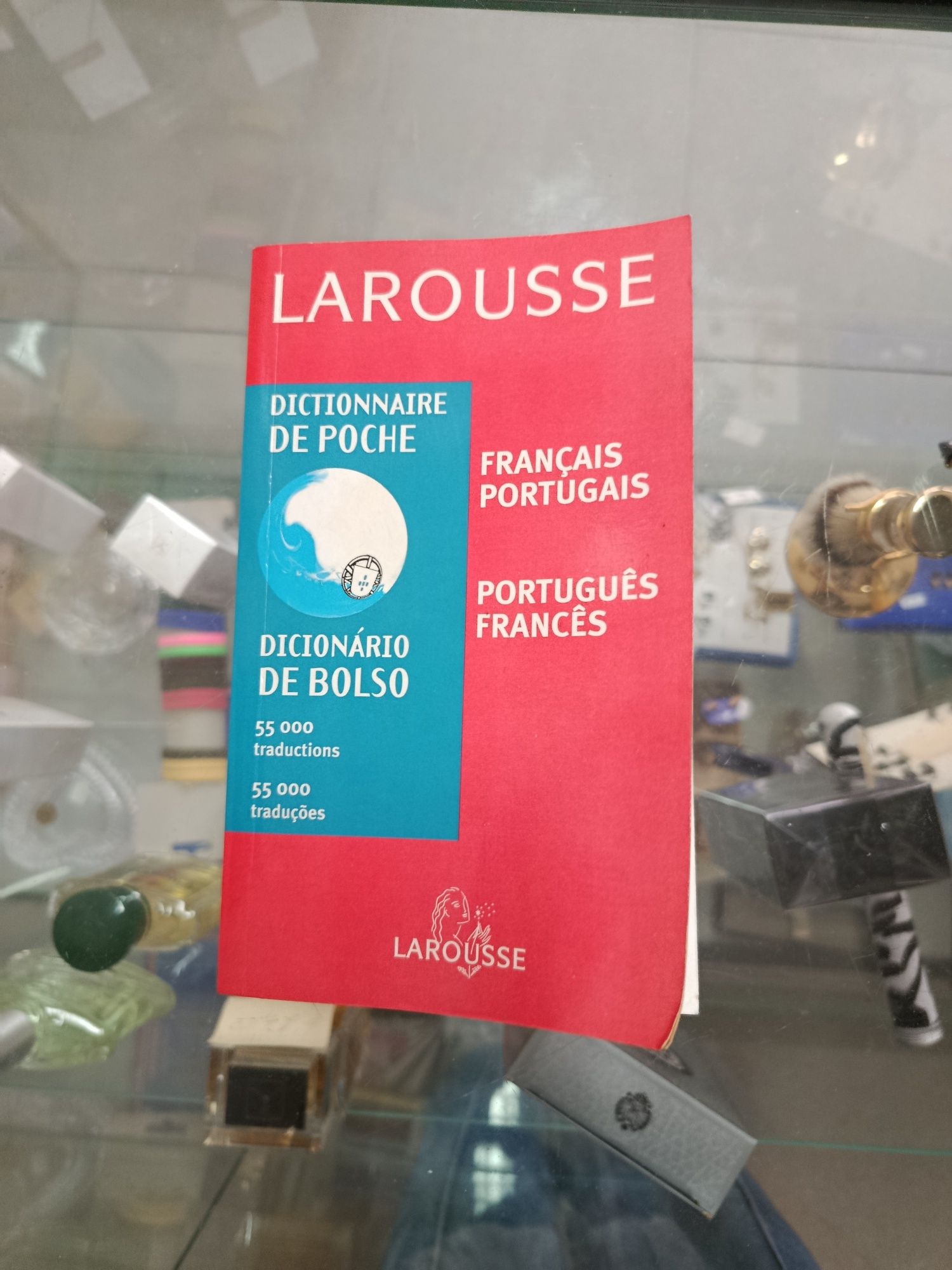 Dicionários: inglês, alemão e francês