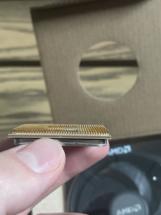 Процесор AMD Ryzen 5 1600 (6 ядер / 12 потоків)