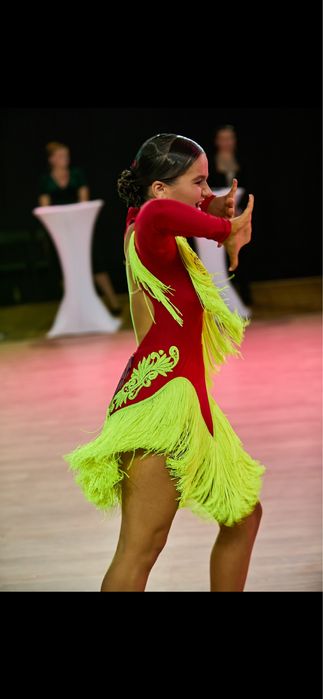 Сукня для бальних танців, латина, юніори