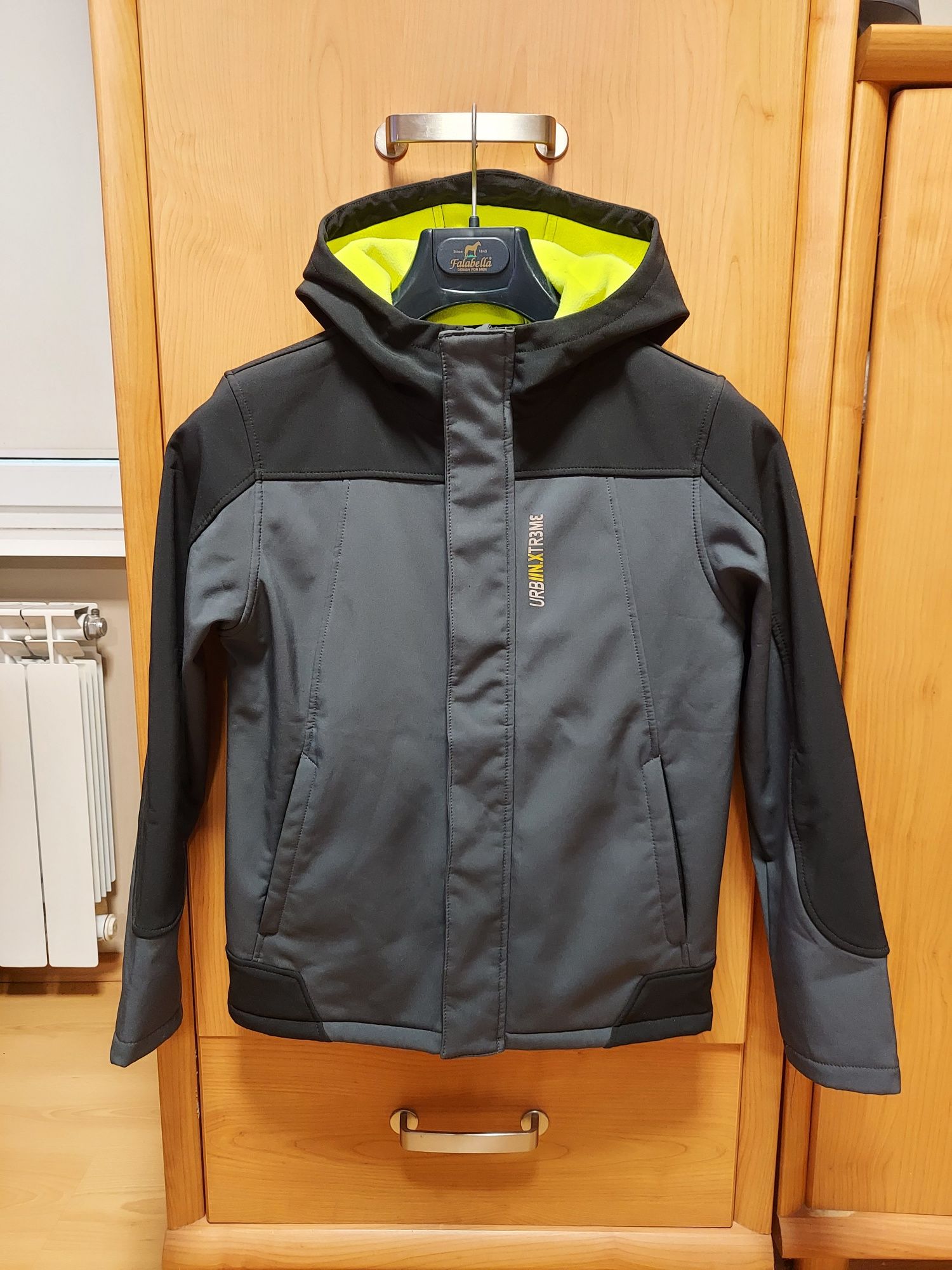Kurtka YIGGA przeciwdeszczowa Softshell na polarze roz.158