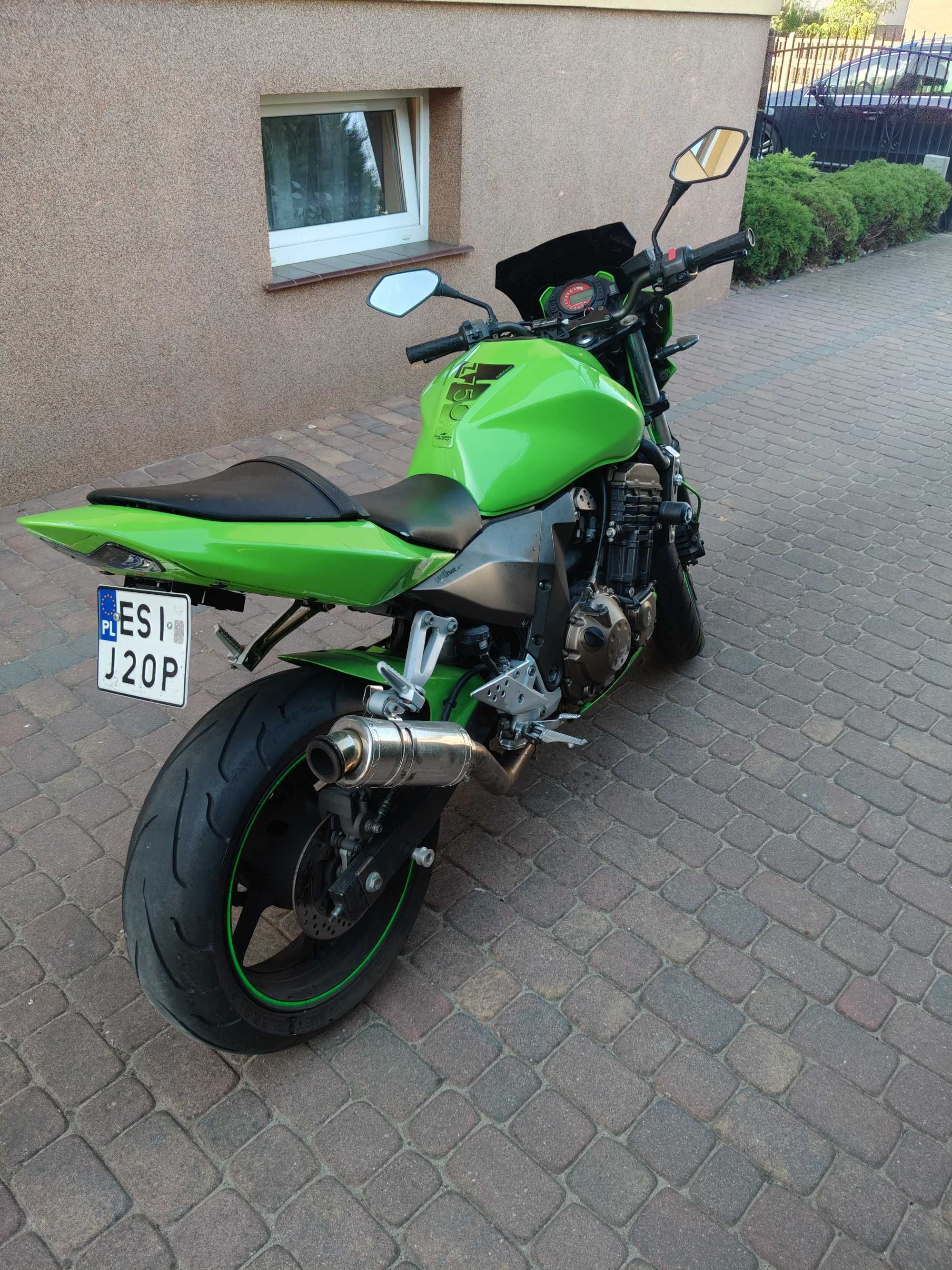 Kawasaki z750. 2005 rok