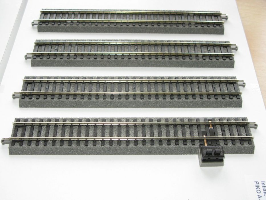 Рельсы на призме набор А. PIKO A-Gleis. Железная дорога НО.