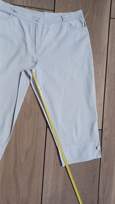 Damskie spodnie 7/8 rozm. 44