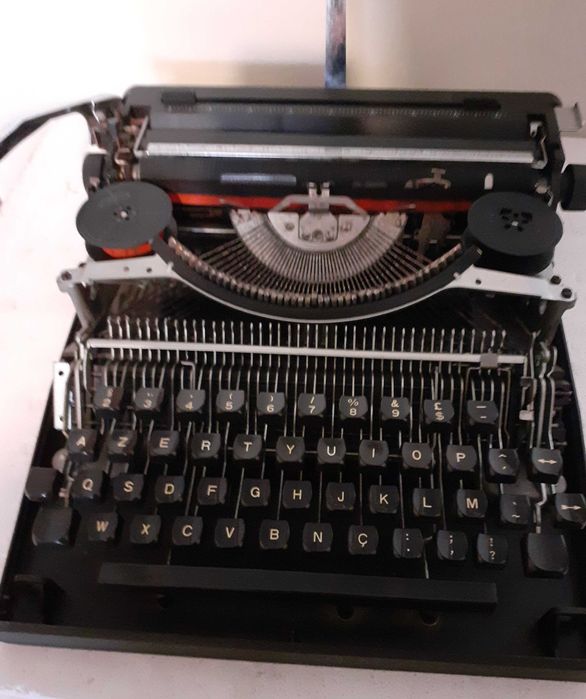 Máquina escrever Antares