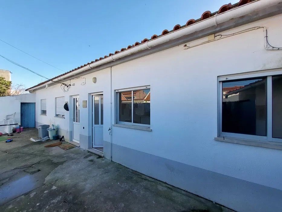 Aluga-se T1 na Marinha Grande 60m2