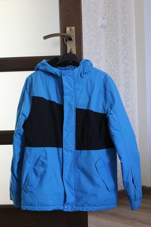 Продам дитячу гірськолижну куртку на ріст 158-164см