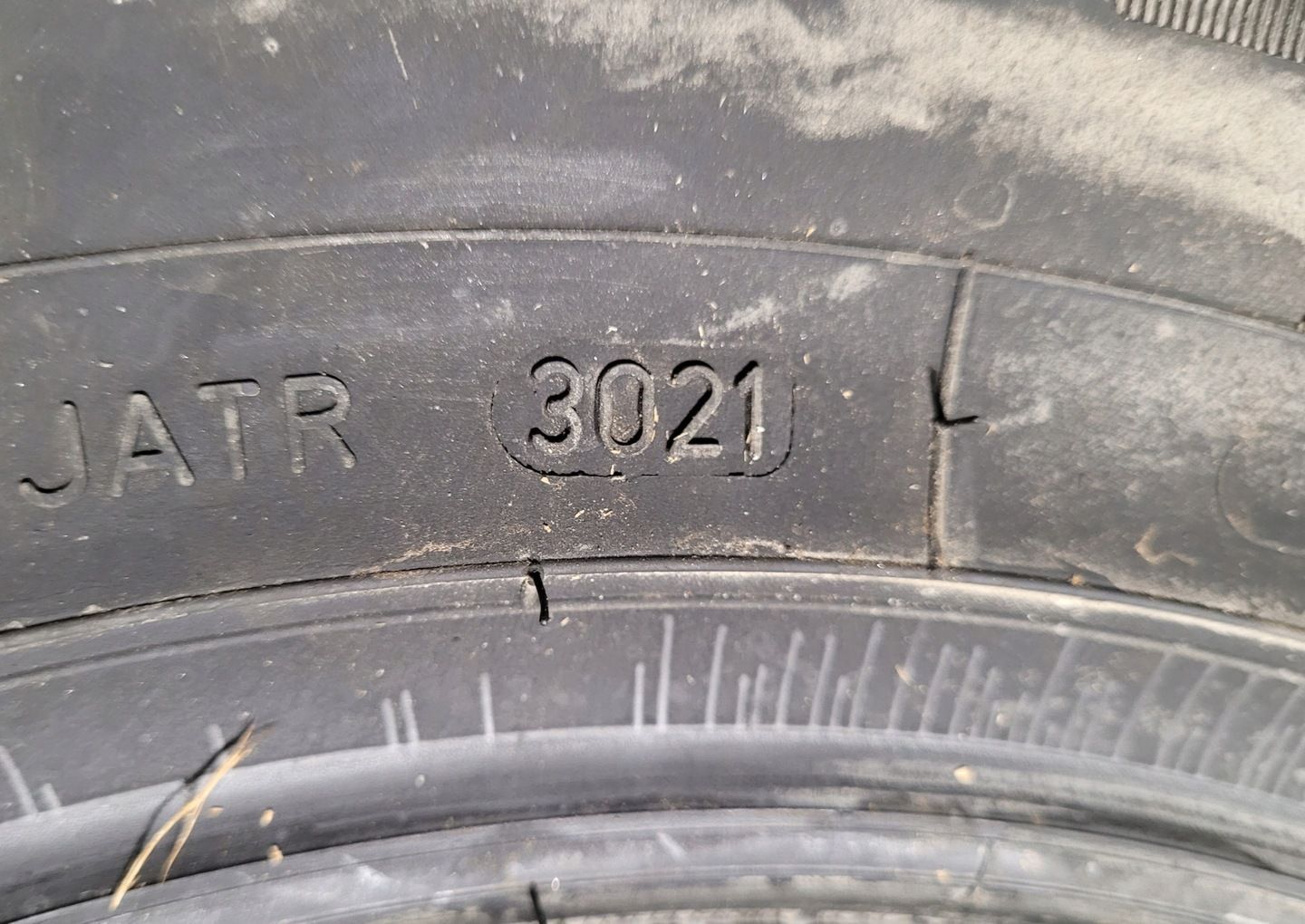 4x Goodyear UltraGrip  SUV 235/70R16 106T Z636A