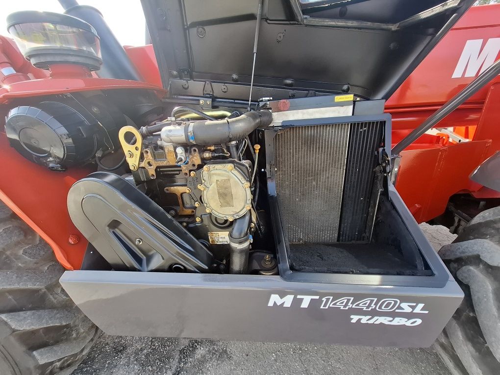 Manitou telescópico 1440