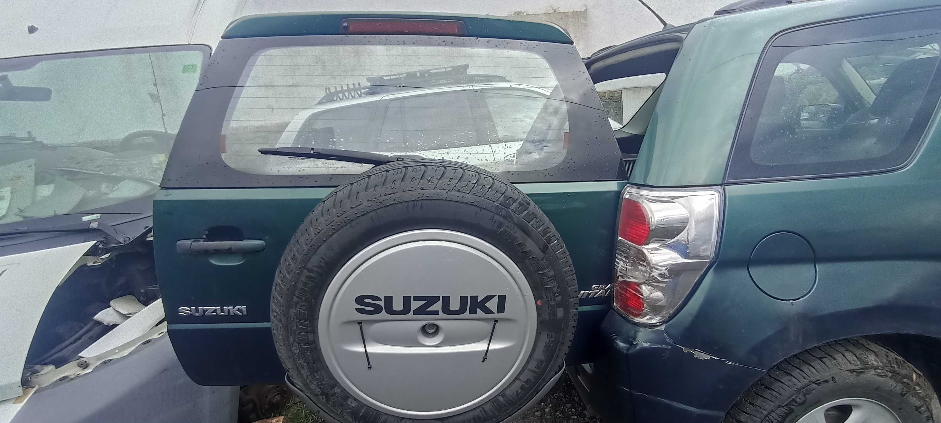 maska klapa silnika suzuki grand vitara 4x4 1.616v lak Z2T