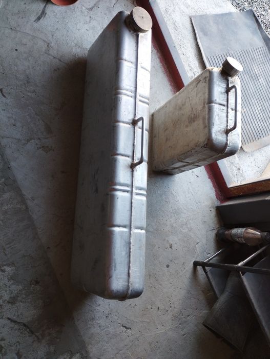 Каністра алюмінієва