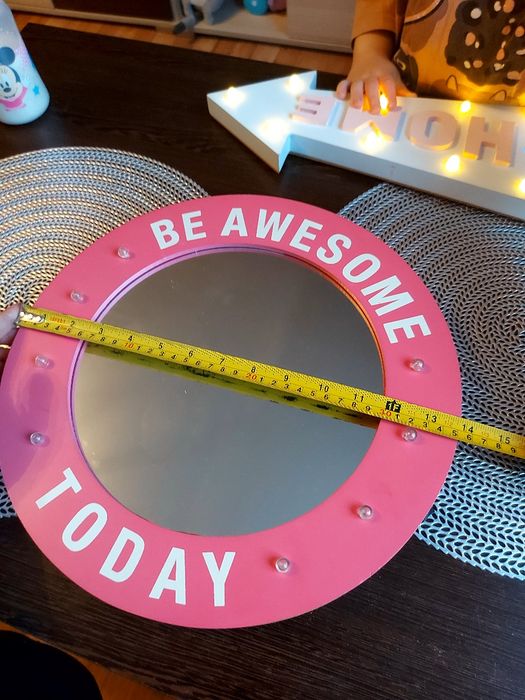 Lusterko z podświetleniem