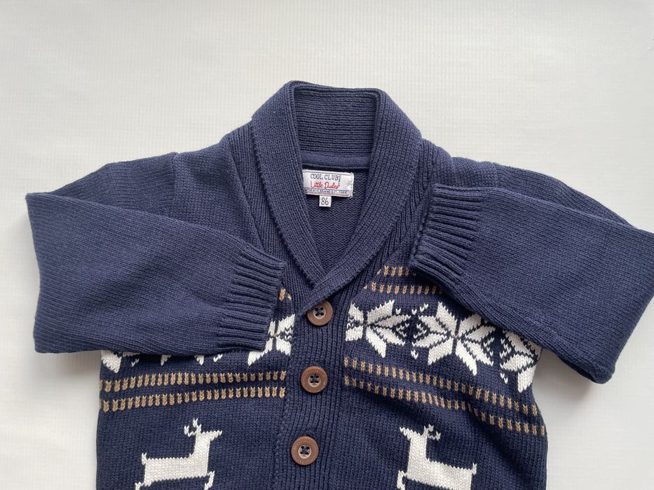 Sweterek chłopięcy Cool Club 86 – zimowy wzór, idealny stan