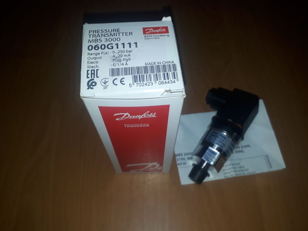 Преобразователь (датчик) давления Danfoss MBS3000