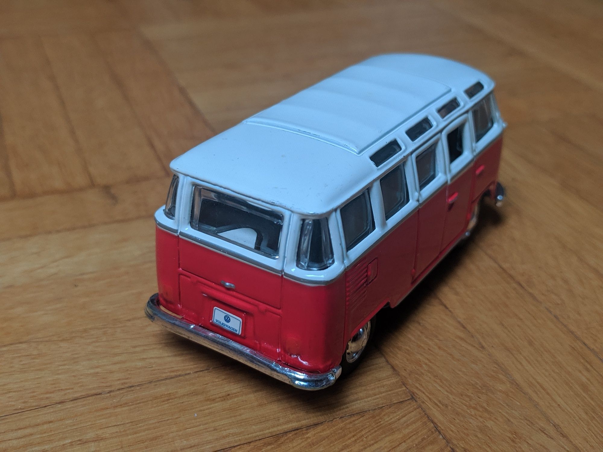 Model Maisto volkswagen van samba maisto 1/40, ogórek