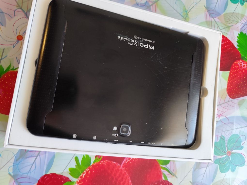 Планшет Pipo max M7 pro
