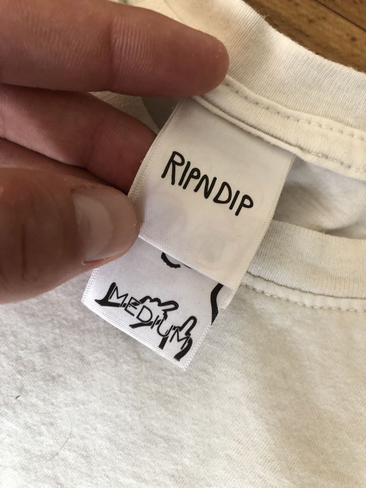 Футболка RIPNDIP