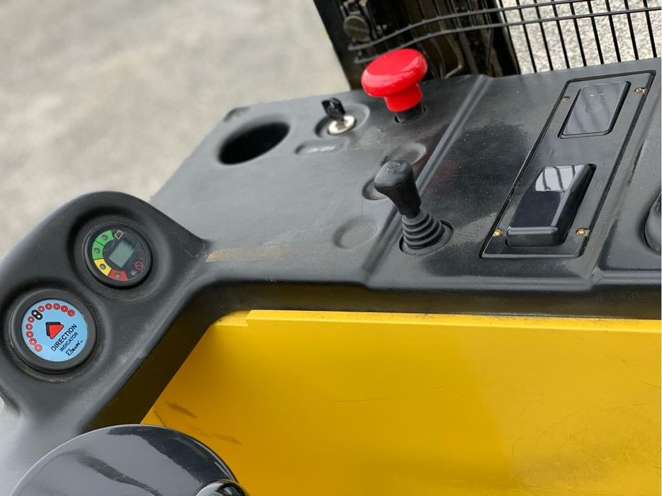 Porta-Paletes Elétrico