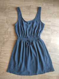 Vestido cinzento missangas