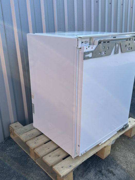 Вбудована морозильна камера Liebherr IGN 1054 під стільницю NO FROST