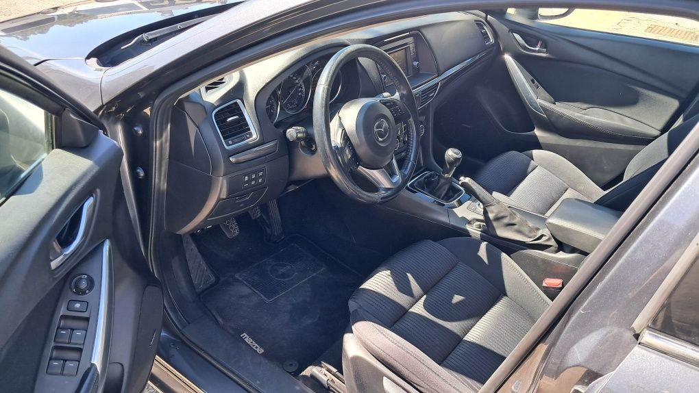 Mazda 6 trata - se