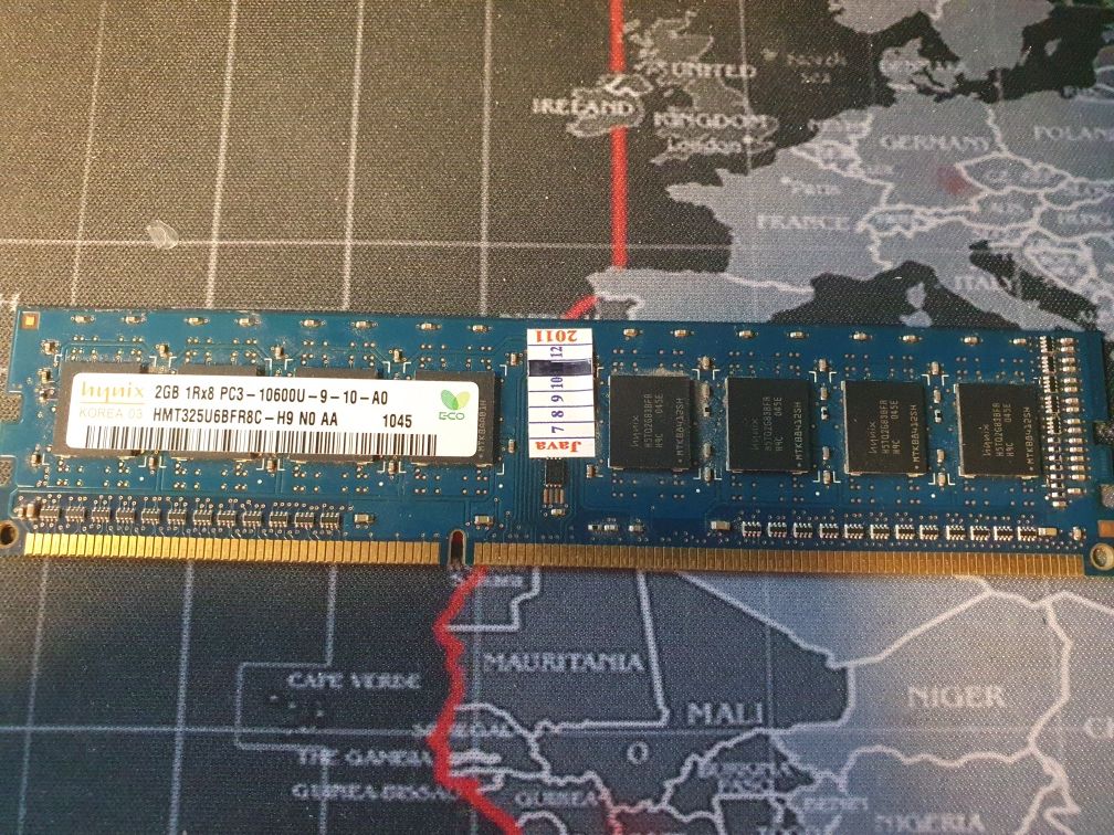 Продам ОЗУ DDR3 Hynix 2Gb