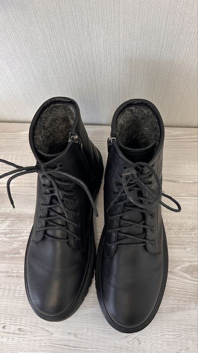 Зимові черевики р. 42 Horton