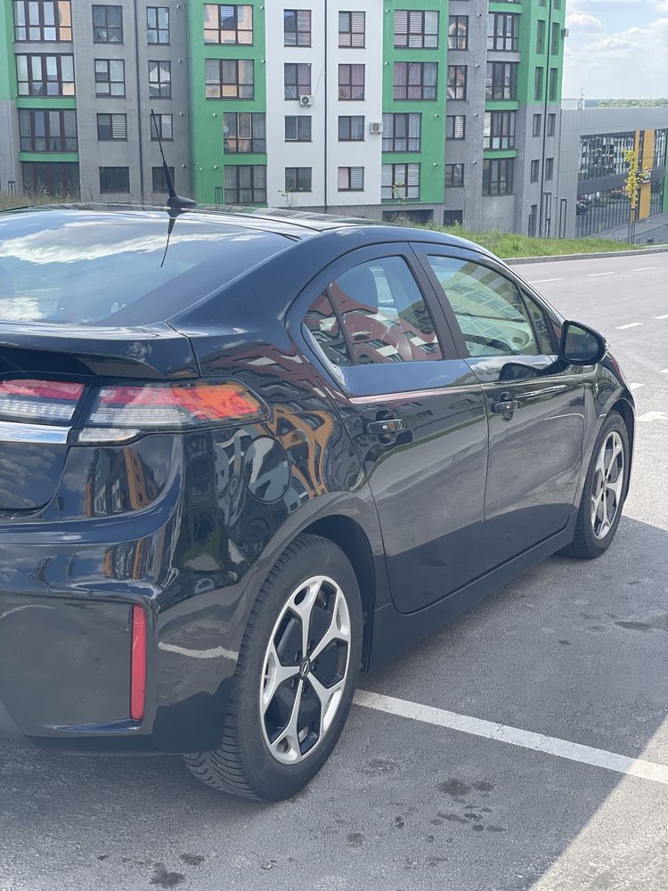 Opel Ampera  plugin hybrid