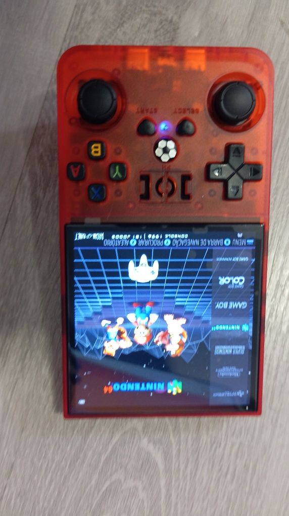 Consola com muitos jogos rs36max
