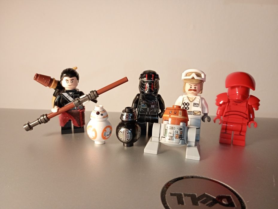LEGO star wars Kolekcja Minifigurek + gratisy