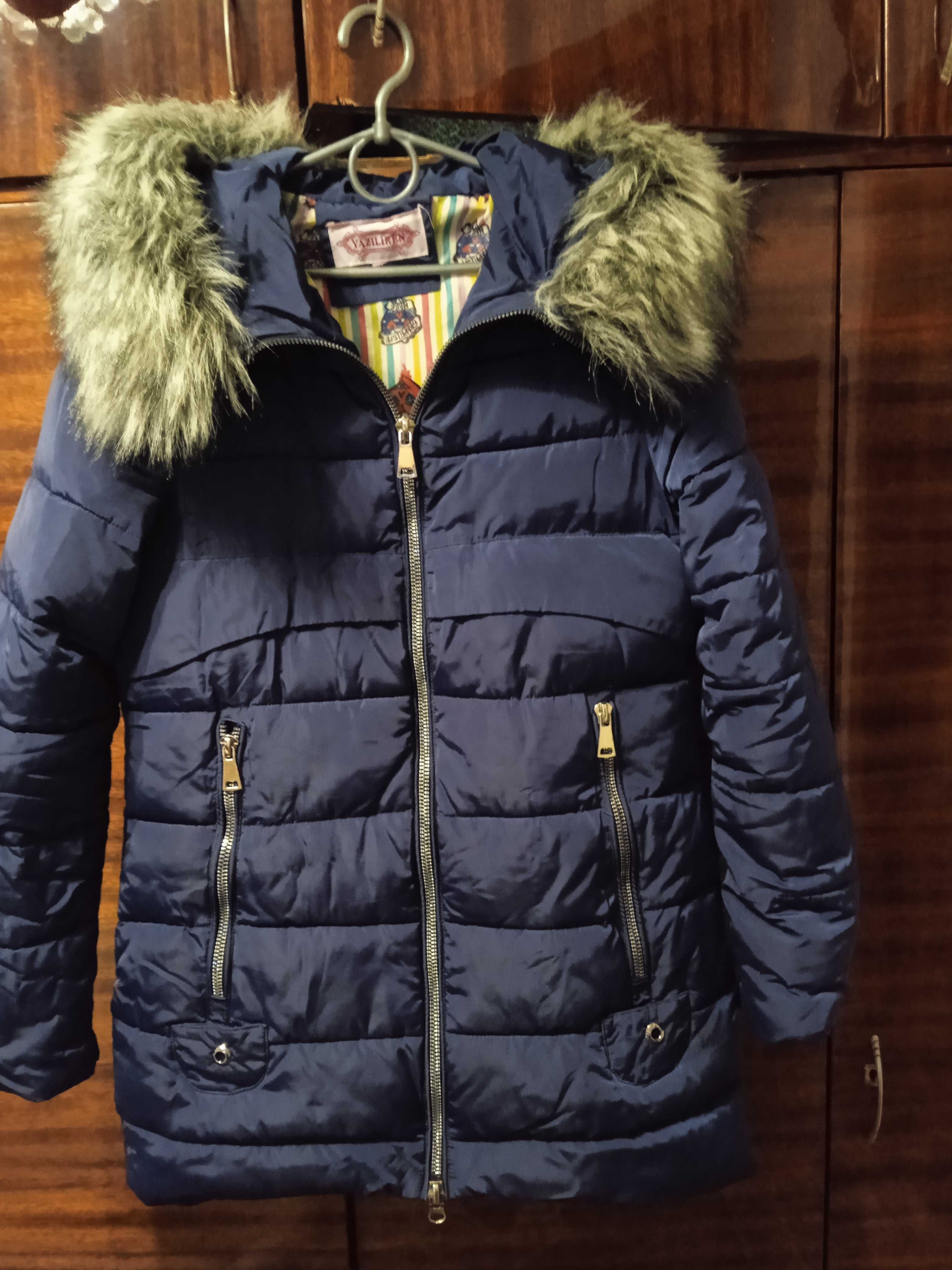 Зимова куртка 38 розмір