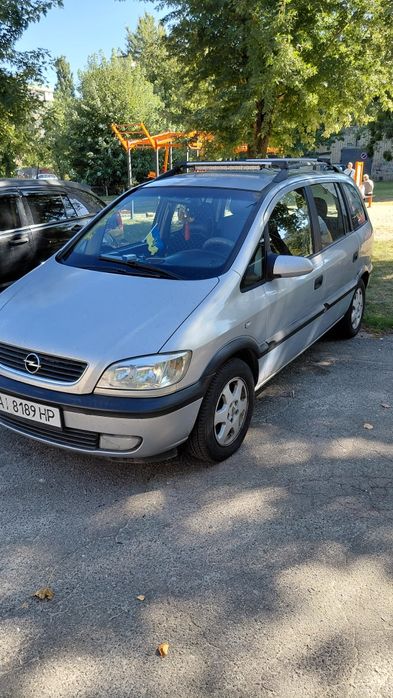 Продам Opel Zafira