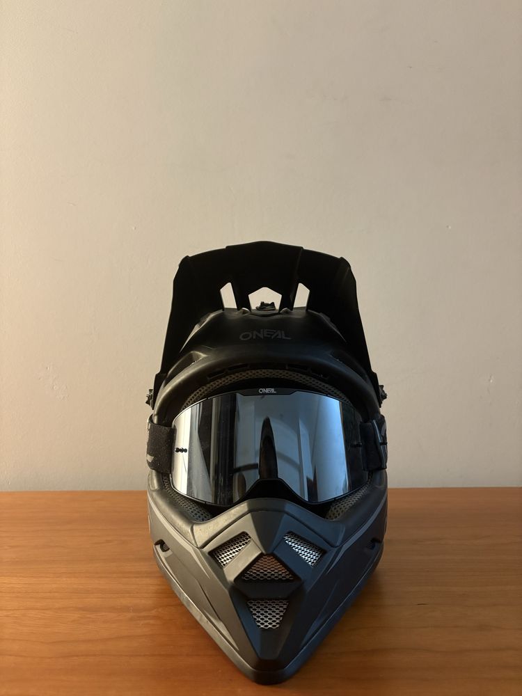 Capacete integral O’Neal M + Oculos O’Neal espelhados (conjunto)