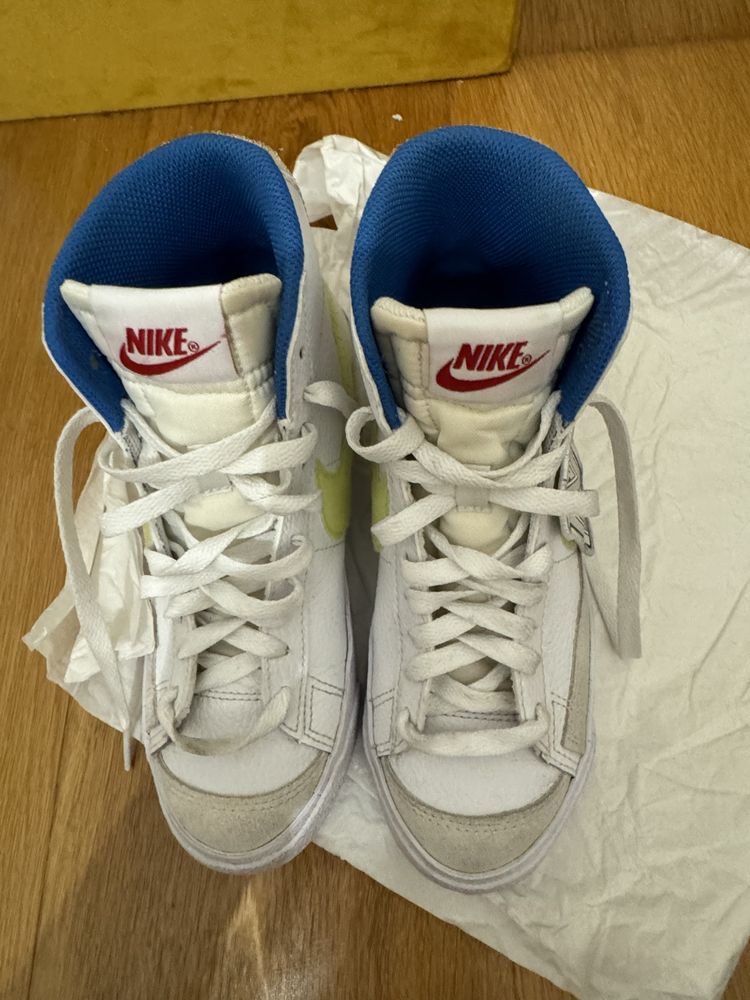 Ténis bota Nike