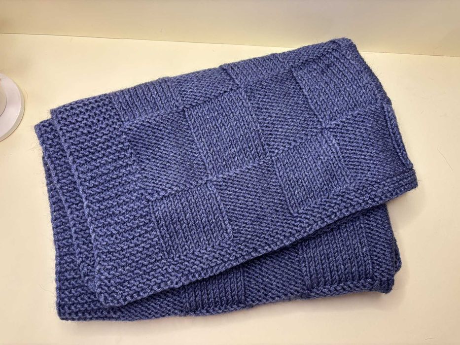 Dzianinowy kocyk, pled lub narzuta dla dzieci