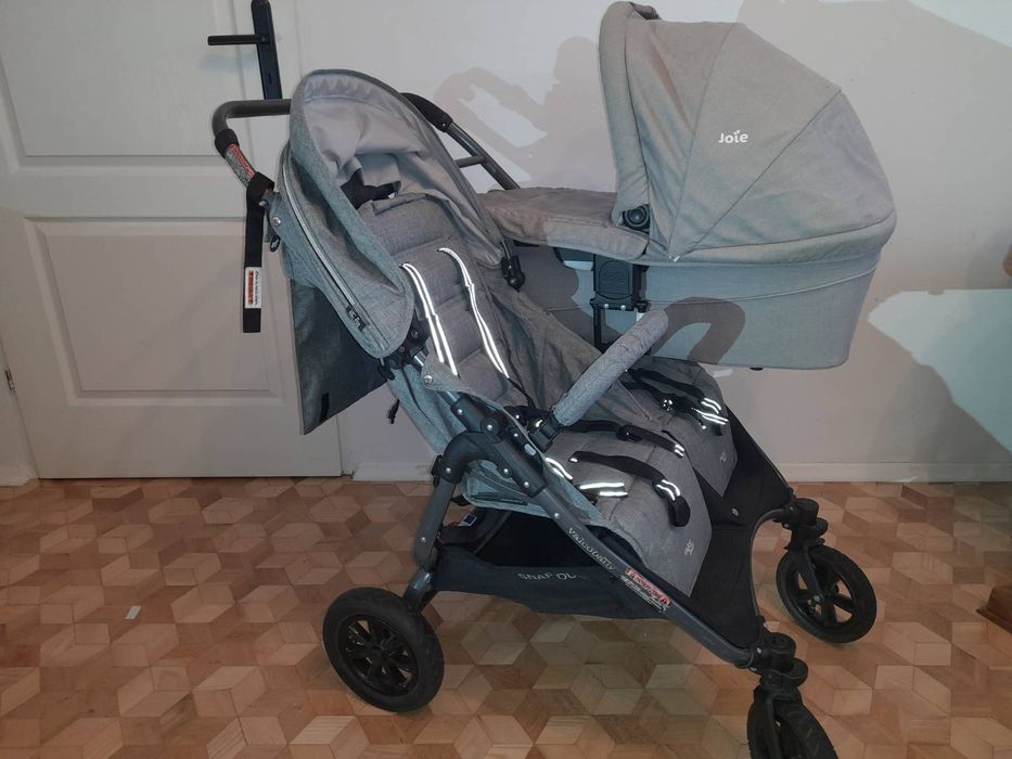 Valco snap duo sport wózek bliźniaczy z gondola