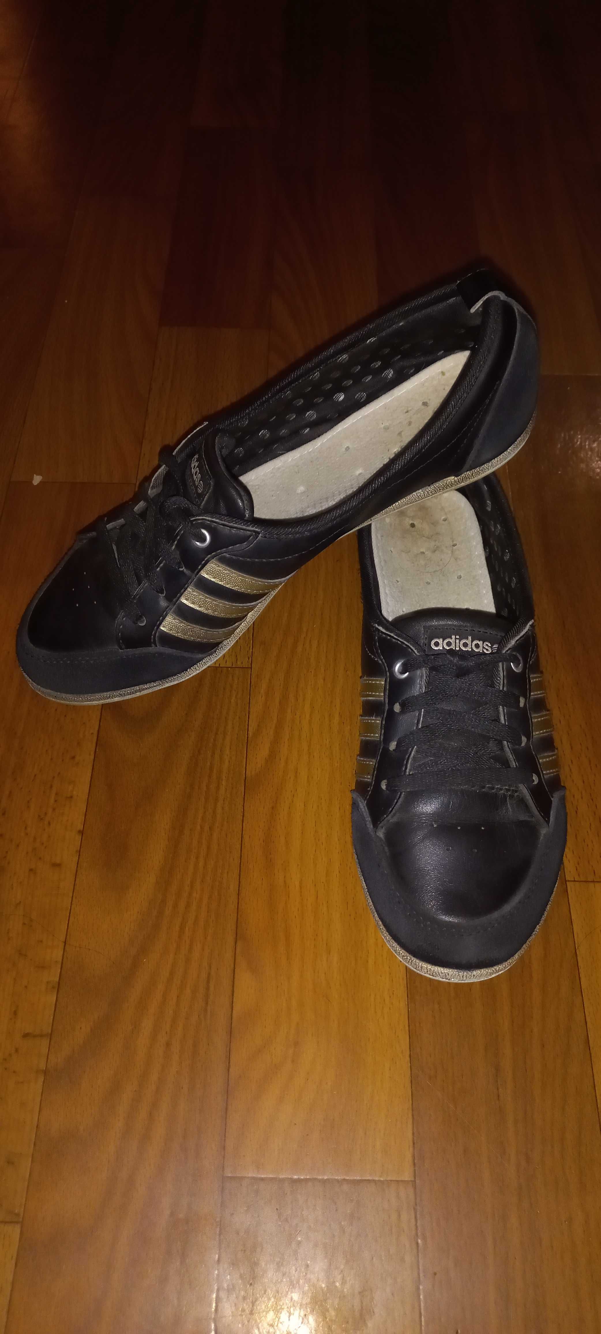 Крассовки adidas р39 1/3