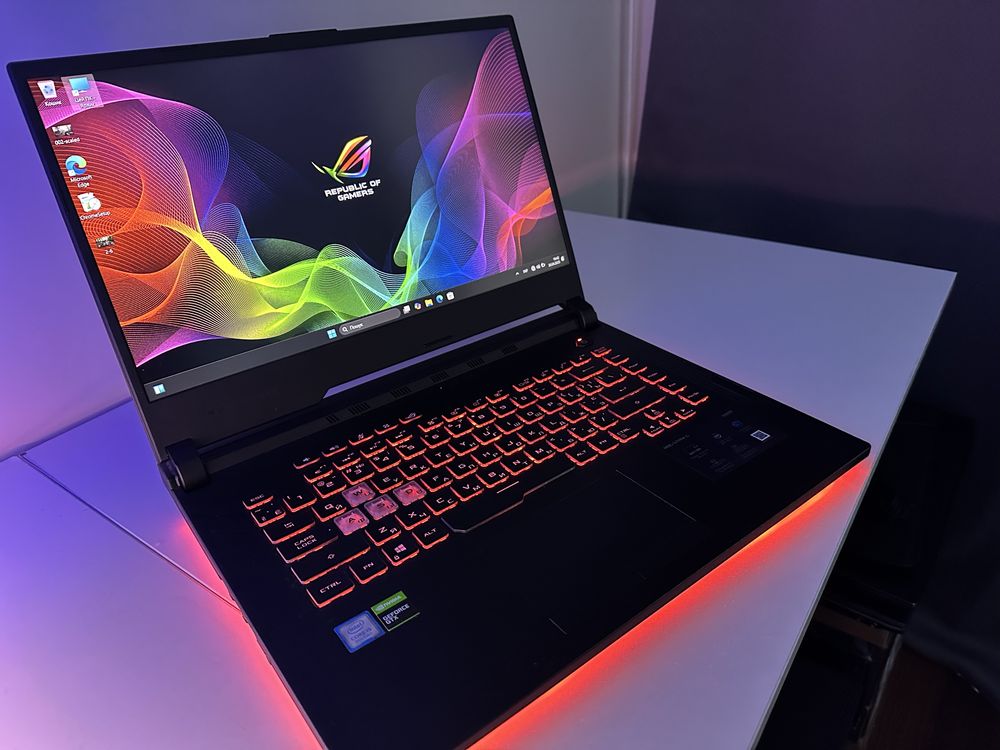 Мощный Asus Rog STRIX Игровой
