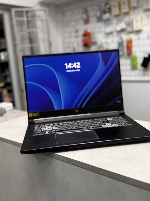 Ігровий Ноут 17.3 Acer Predator RTX 3070 8gb/i5 12gen/16gb/512 nvme