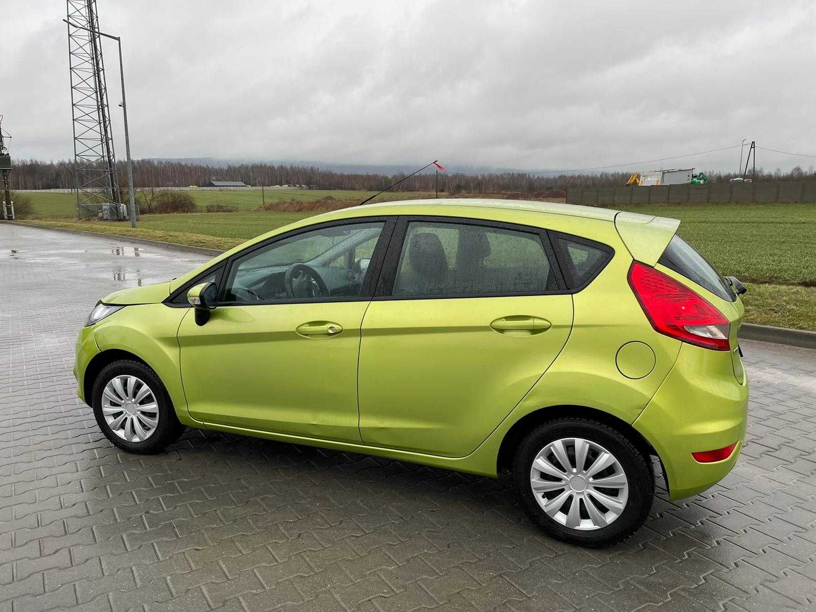 Ford Fiesta MK7 z 2009 roku. Silnik 1.4 diesel, 68 kM. Zadbana.