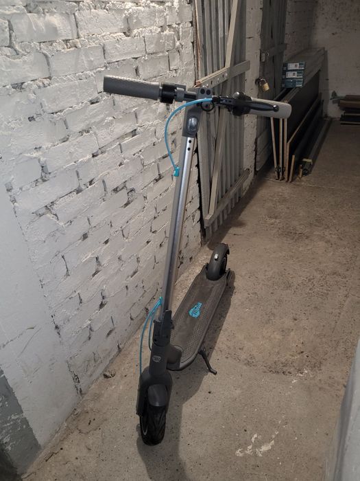 Hulajnoga elektryczna Motus