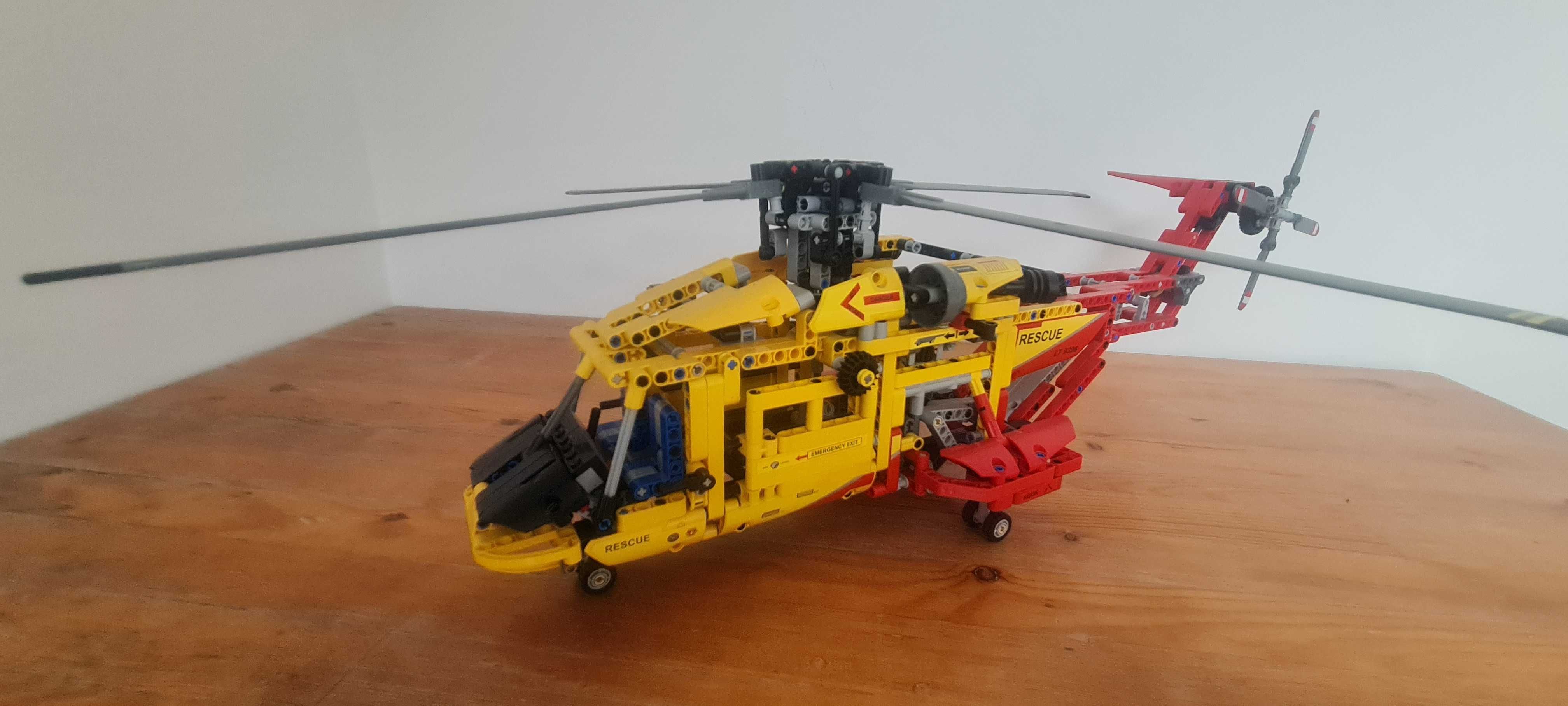 LEGO Technic 9396 Helikopter Ratunkowy