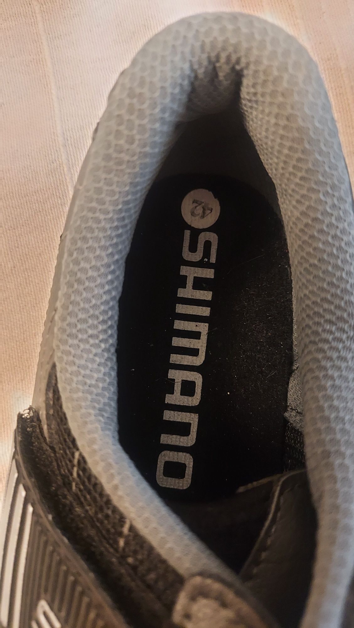 Sapatos de ciclismo Shimano 42 com encaixe para pedal