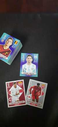 Bellingham Base e Alphonso Davies Prata mais vários cromos que tenho